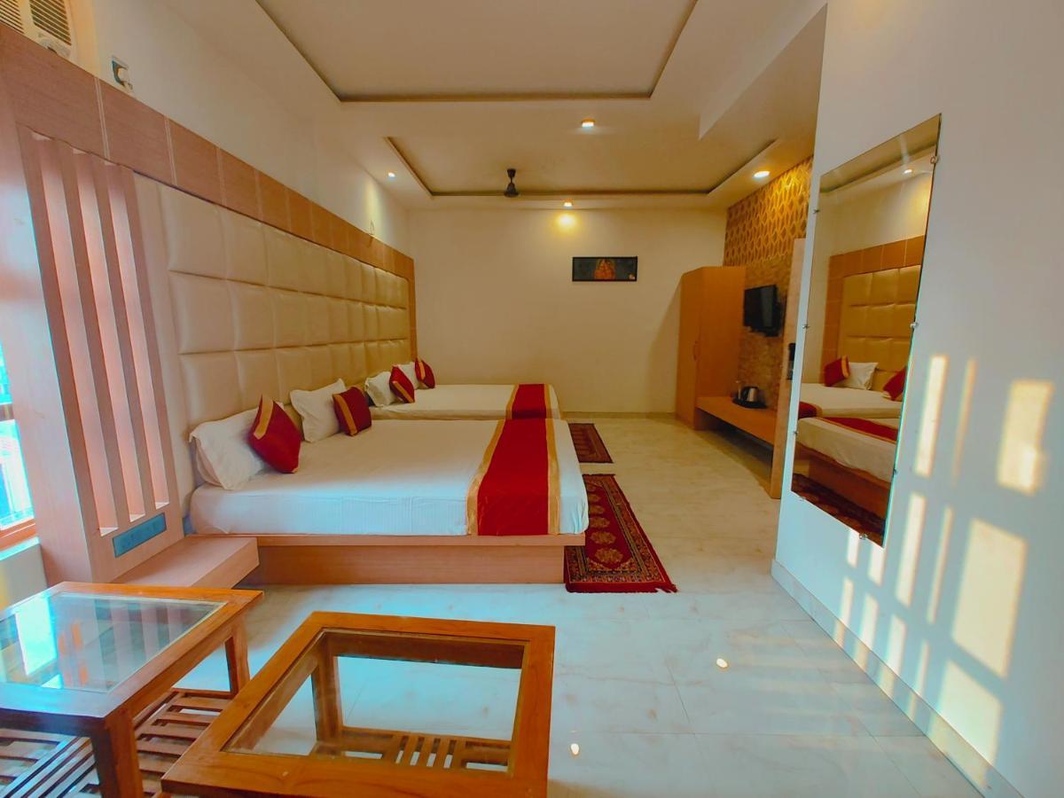 Avadh Sunshine Palace Hotel And Resort Ayodhya Εξωτερικό φωτογραφία