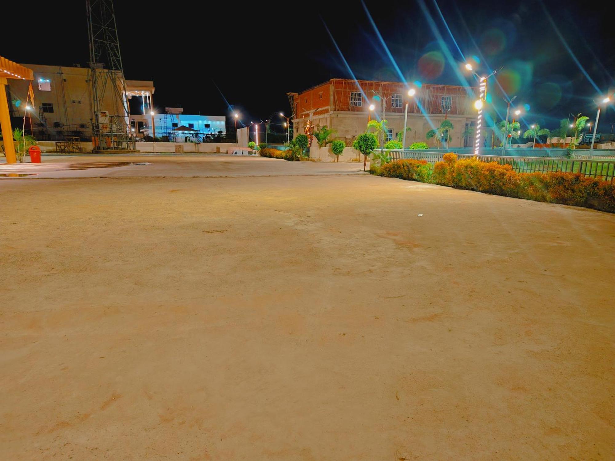 Avadh Sunshine Palace Hotel And Resort Ayodhya Εξωτερικό φωτογραφία